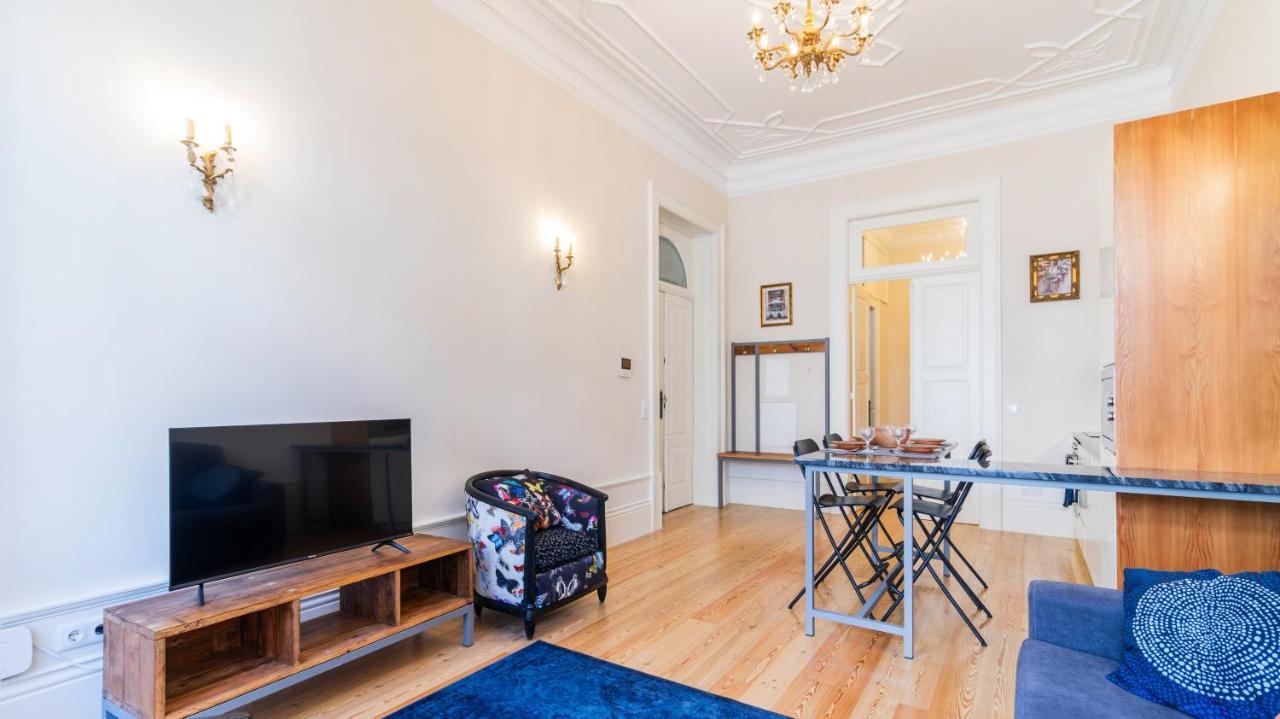 Am Haven Studios By Lovelystay Porto Bagian luar foto