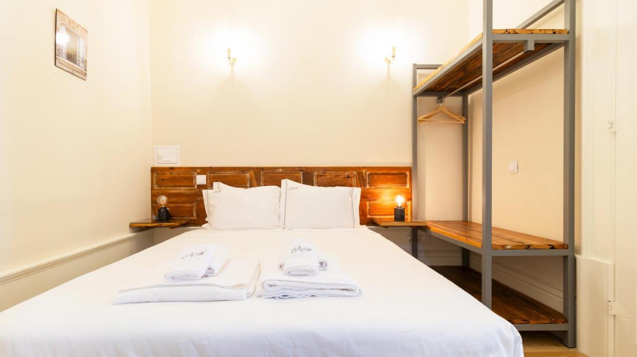Am Haven Studios By Lovelystay Porto Bagian luar foto