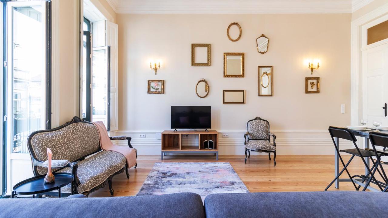 Am Haven Studios By Lovelystay Porto Bagian luar foto