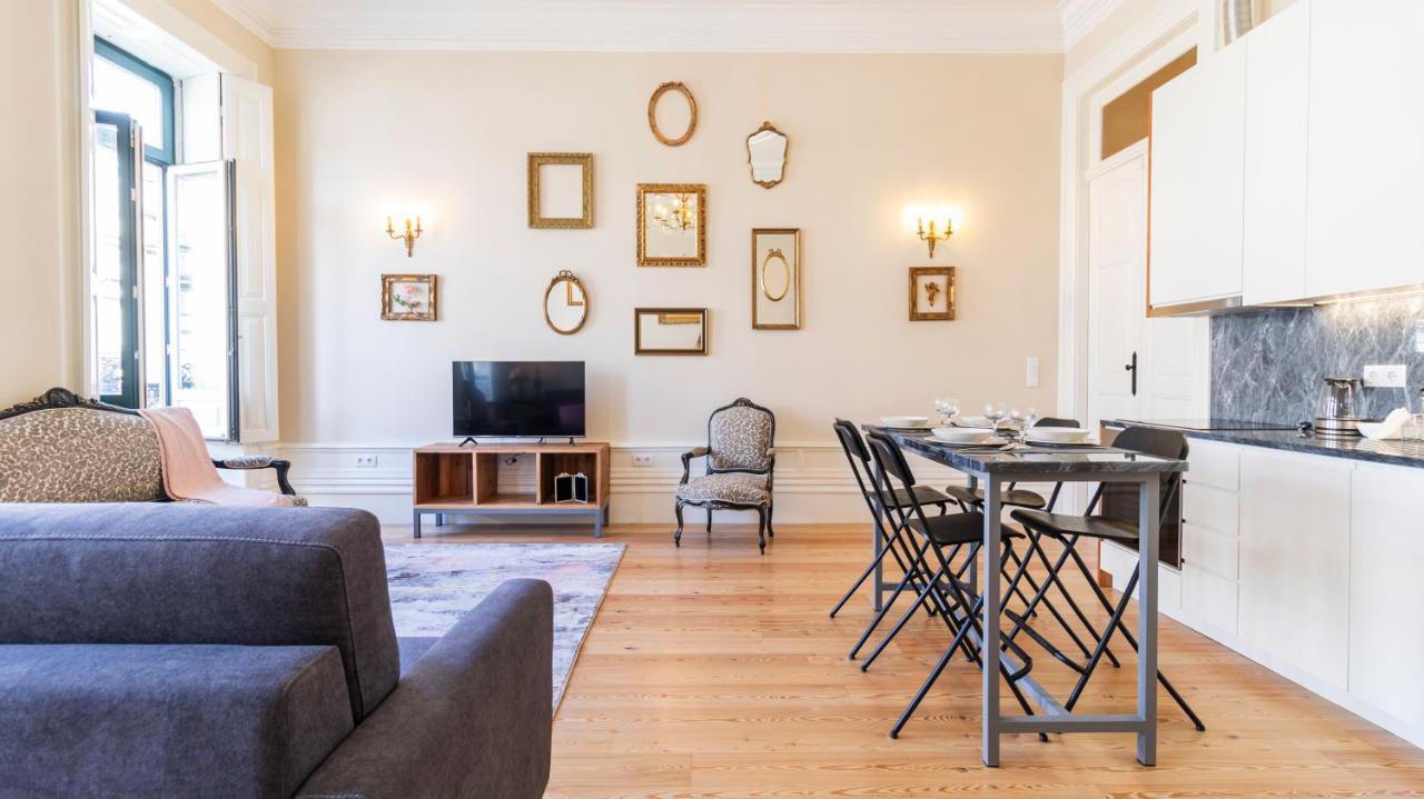 Am Haven Studios By Lovelystay Porto Bagian luar foto