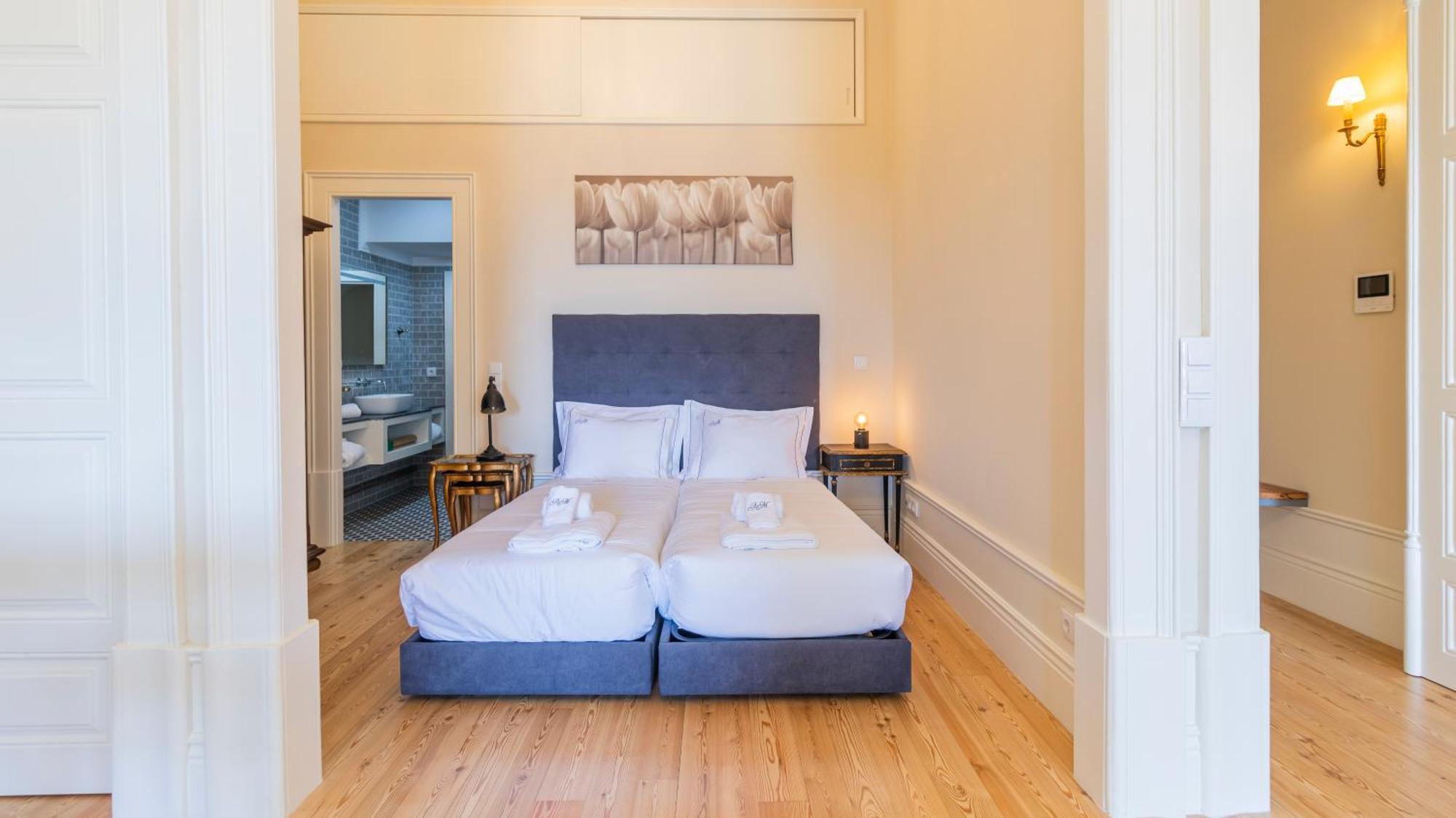 Am Haven Studios By Lovelystay Porto Bagian luar foto